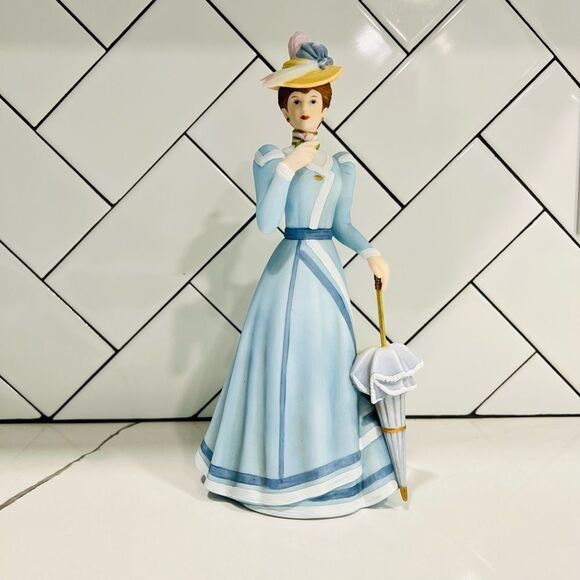 HOME INTERIOR Lady Covington Figurine - Picture 1 of 4